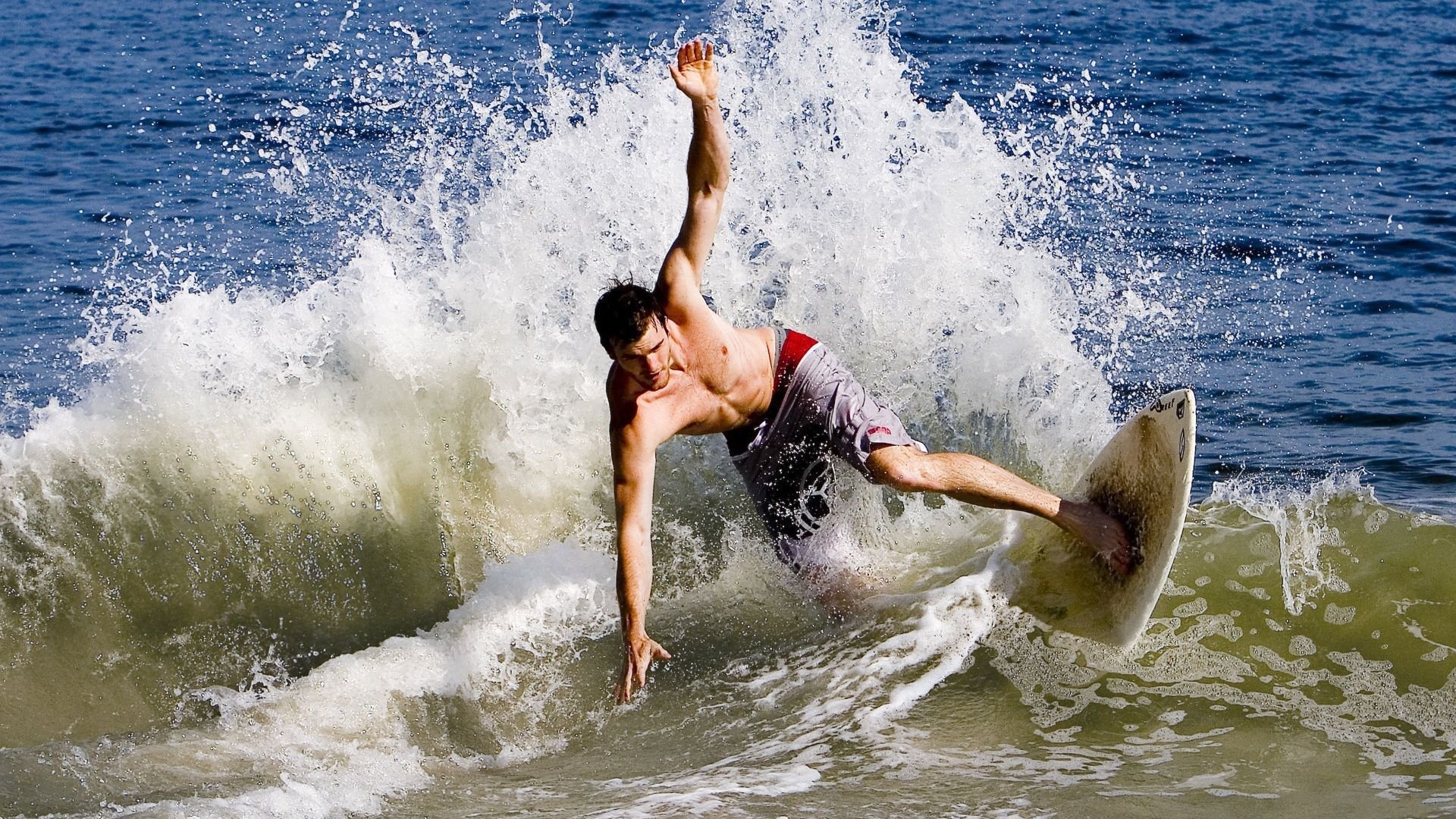 德甲球队神经反馈技术促进专注力和反应速度提升，神经反馈训练去哪里做
